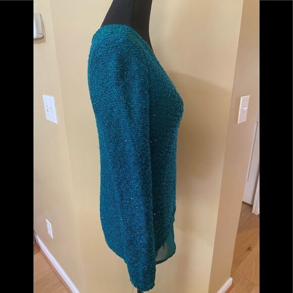 Apt. 9 Women's size Small Petite Stunning Green/Blue Sequined Sweater - Picture 5 of 12